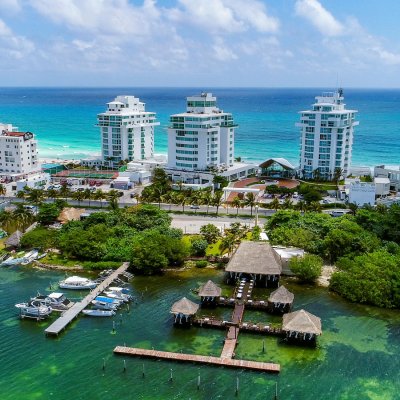 Oleo Cancun Playa view from the lagoon